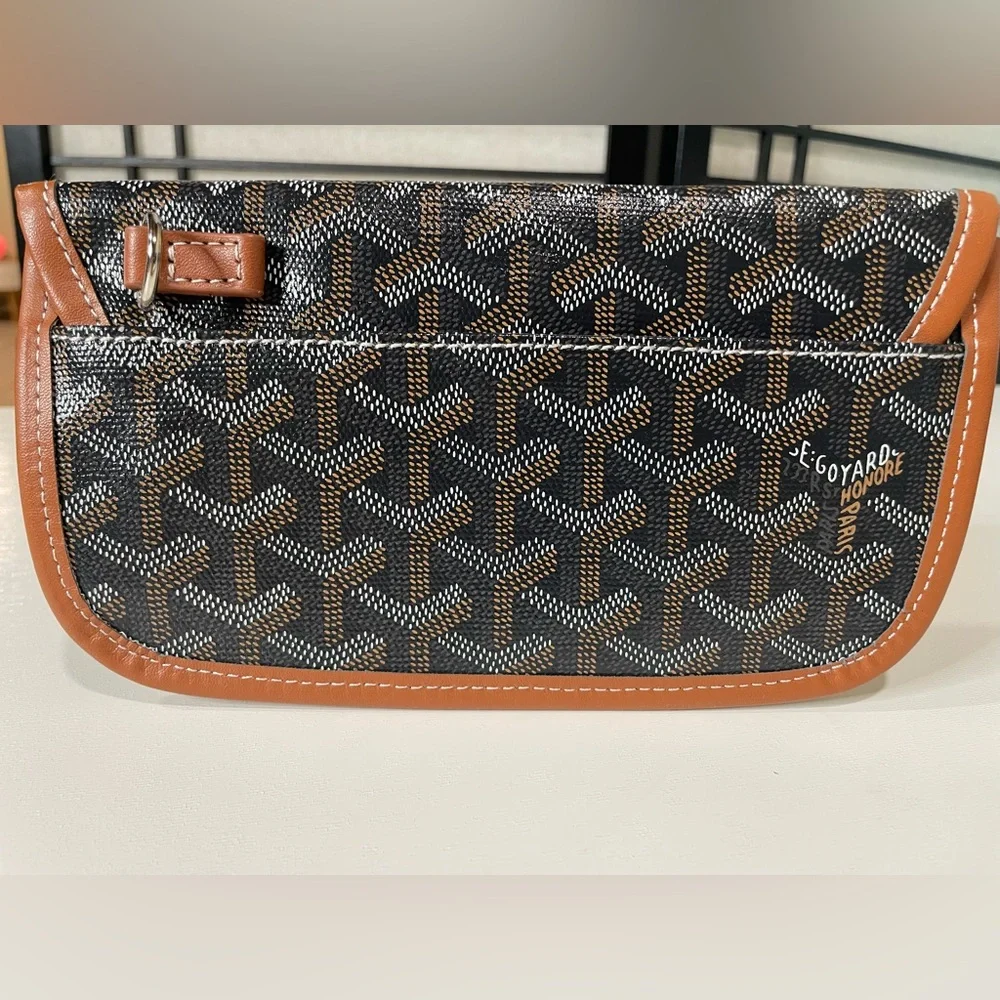 Chevron Style Envelope Pouch Wallet, Brown/Tan - Inspiration- 20x11 cm - Picture 3 of 11